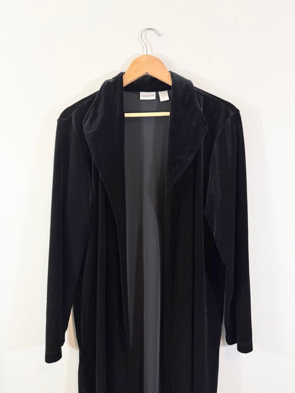 Chico’s Black Velvet Longline Duster Size 3 (US XL) Long Sleeve Jacket Sweater - Picture 2 of 8